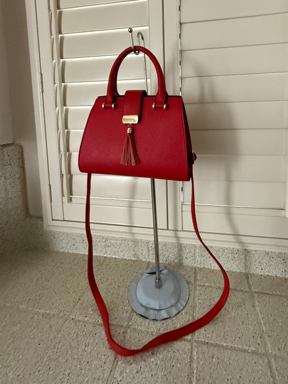 NEW Red Pebbled Vegan Satchel Handbag With Strap